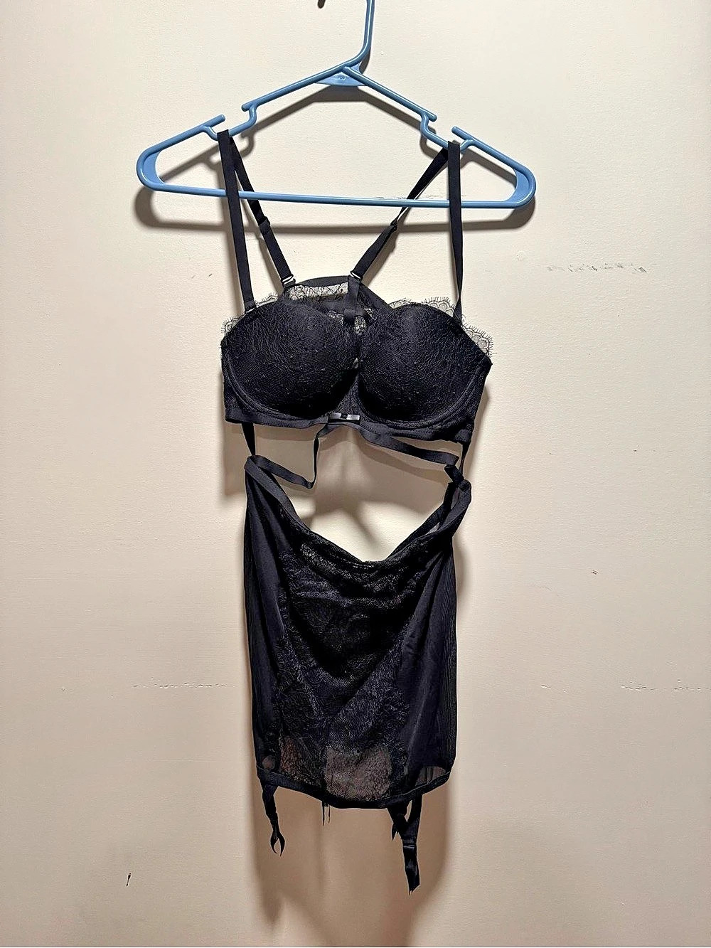 Victoria's Secret Black Lace Chemise 34B NWT